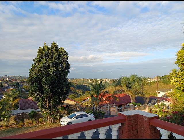 4 BEDROOM HOUSE FOR SALE IN SHALLCROSS